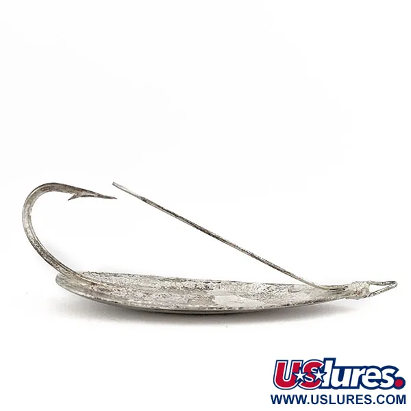 Vintage    Johnson Silver Minnow, 3/4oz Silver fishing spoon #16702