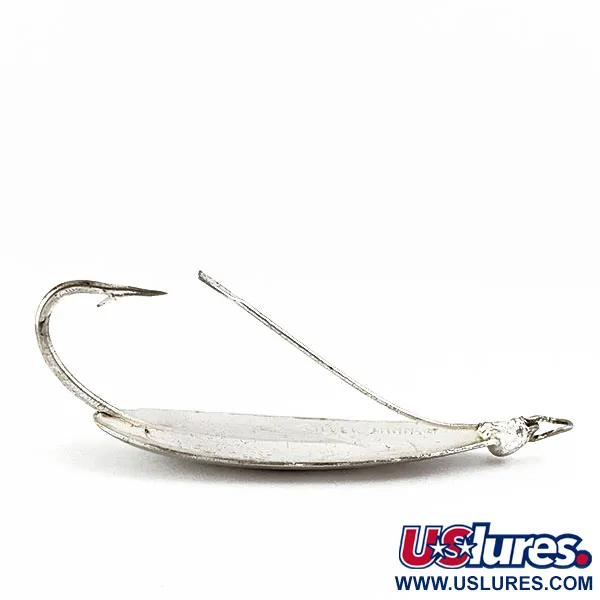 Vintage   Johnson Silver Minnow, 2/5oz Silver fishing spoon #16747