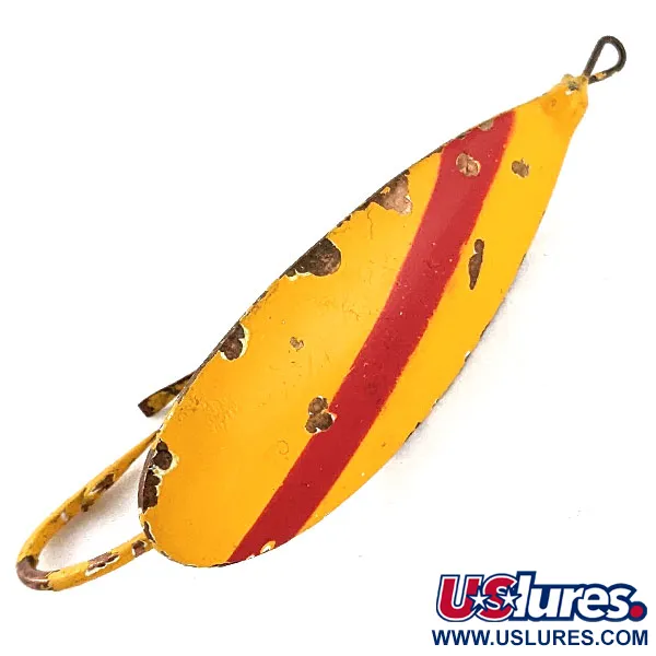 Vintage   Johnson Silver Minnow, 2/5oz Yellow fishing spoon #17382