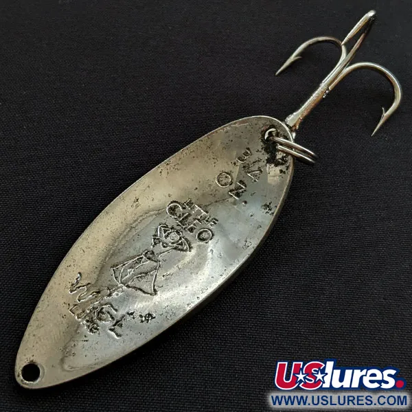 Vintage  Seneca Little Cleo (Hula Girl), 3/4oz  fishing spoon #18558