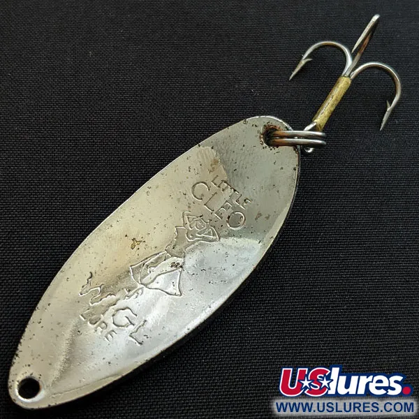 Vintage  Seneca Little Cleo (Hula Girl), 1/2oz pearl fishing spoon #18601