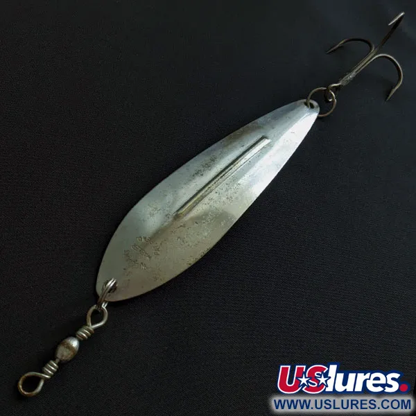 Vintage   Williams Whitefish C80, 1oz silver fishing spoon #19015
