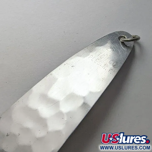 Vintage   Sutton Spoon 22, 1/4oz silver fishing spoon #19455