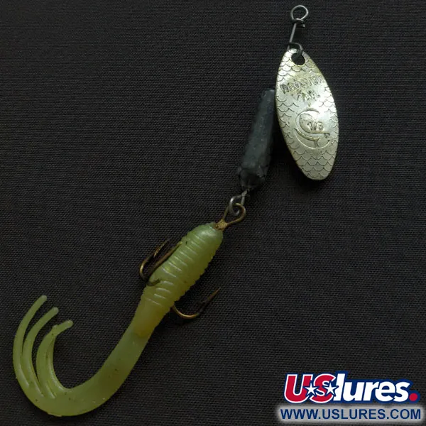 Vintage  Yakima Bait Worden’s Original Rooster Tail, 1/4oz  spinning lure #20644