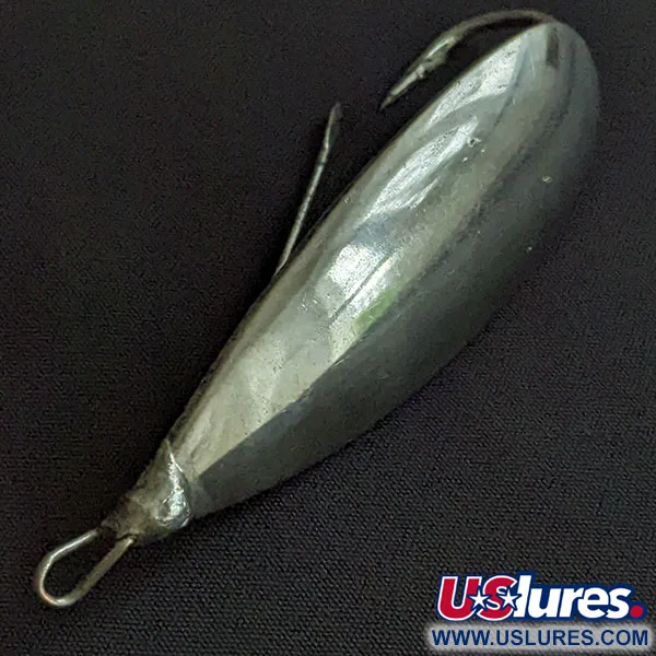 Vintage   Johnson Silver Minnow, 3/4oz silver fishing spoon #20820