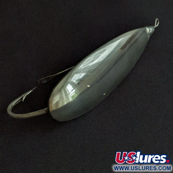 Vintage   Johnson Silver Minnow, 3/4oz silver fishing spoon #20820