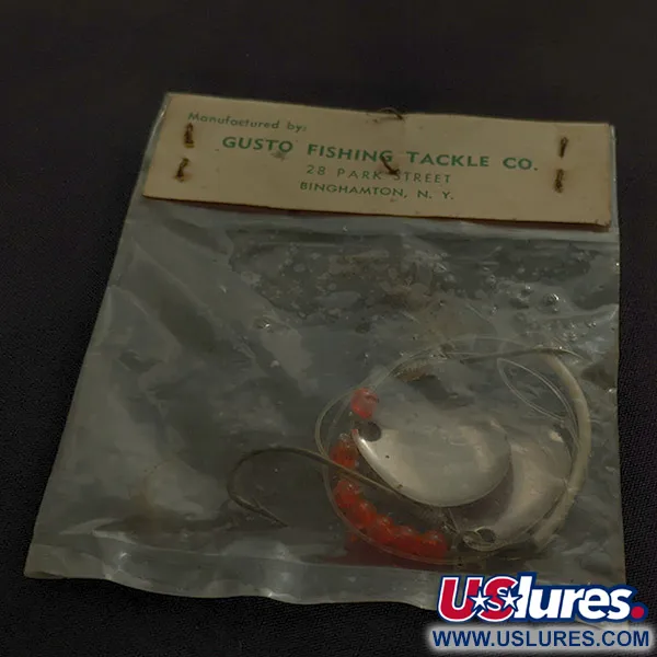   Gusto Dixie Spinner, 1/16oz red/yellow spinning lure #22975