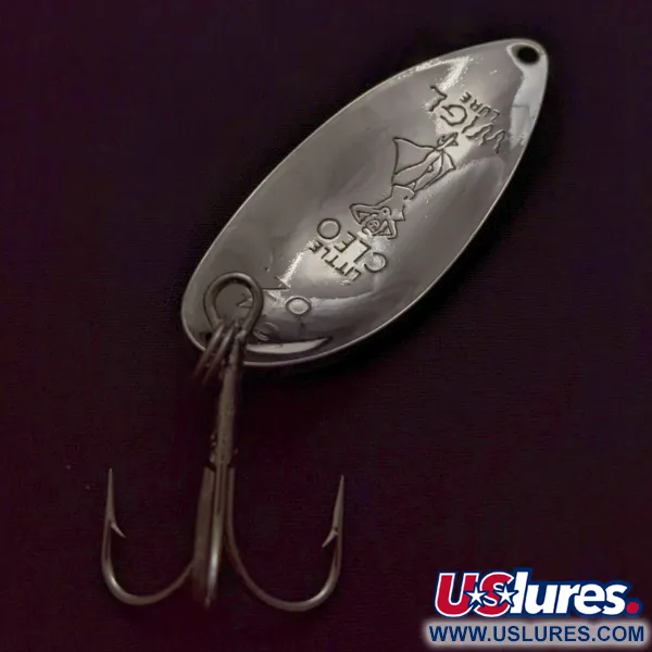 Vintage  Seneca Little Cleo (Hula Girl), 3/4oz nickel/blue fishing spoon #24050