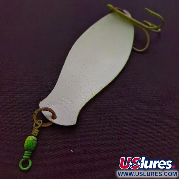 Vintage   Paw Paw , 3/4oz Green fishing spoon #24091