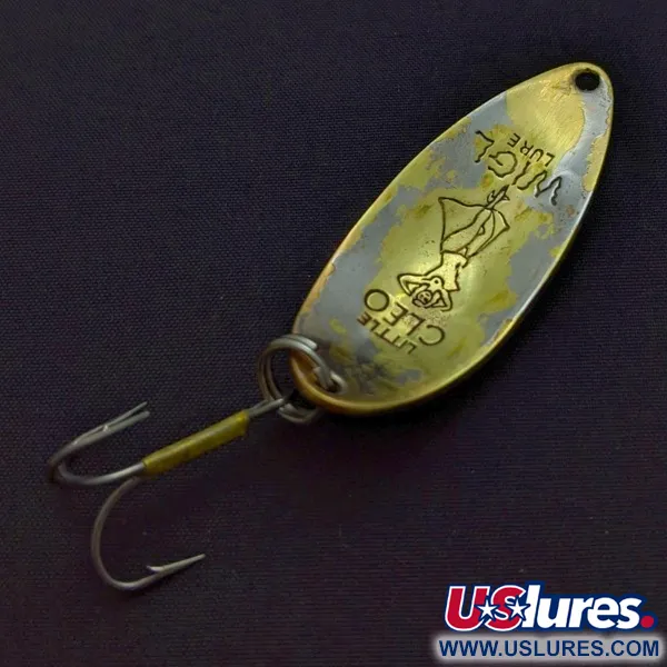 Vintage  Seneca Little Cleo (Hula Girl), 1/2oz  Brass fishing spoon #24103