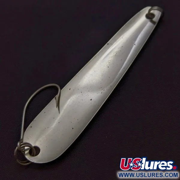 Vintage   Hicks Tackle, 1/2oz Nickel fishing spoon #24204