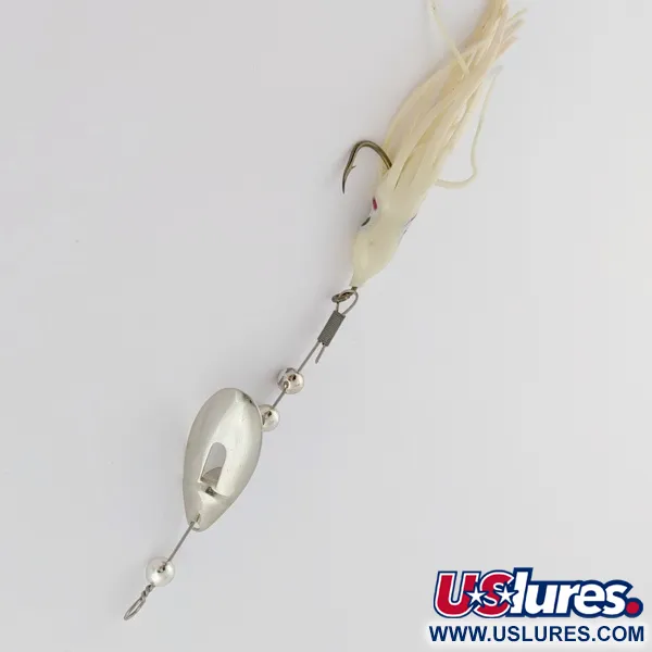 Vintage   Worth June bug, 3/16oz nickel/blue spinning lure #24252