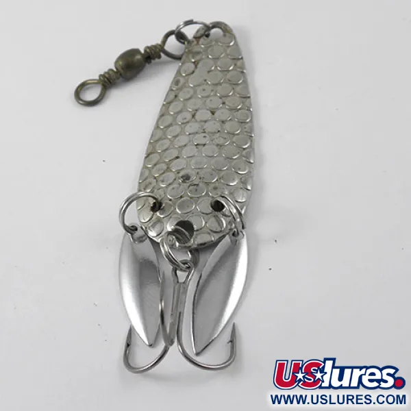 Vintage  Worth Chippewa, 2/5oz Nickel fishing spoon #1179