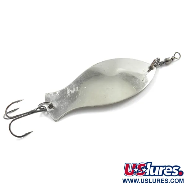 Vintage  Nebco Bayfield spoon, 3/4oz Nickel / Brass fishing spoon #1839