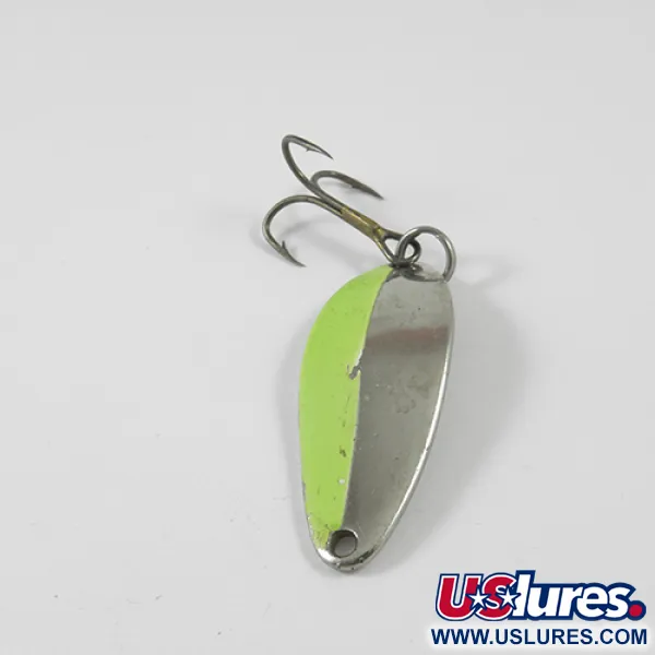 Vintage  Seneca Little Cleo, 1/4oz Nickel / Green fishing spoon #3051
