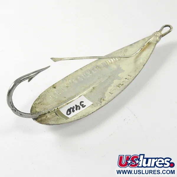 Vintage   Weedless Johnson Silver Minnow, 2/5oz Silver fishing spoon #3420