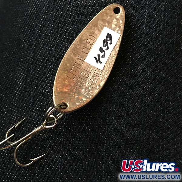 Vintage  Seneca Little Cleo Crystal, 1/4oz Crystal (Golden Scale)  fishing spoon #4399