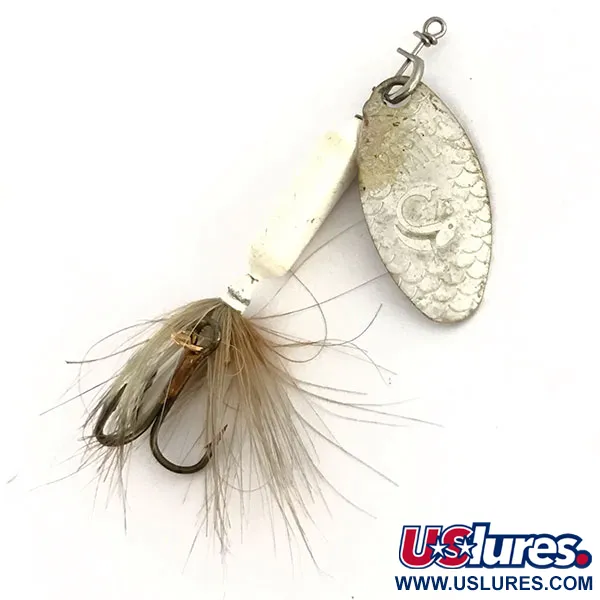 Vintage  Yakima Bait Worden’s Original Rooster Tail, 1/8oz White / Silver spinning lure #9170
